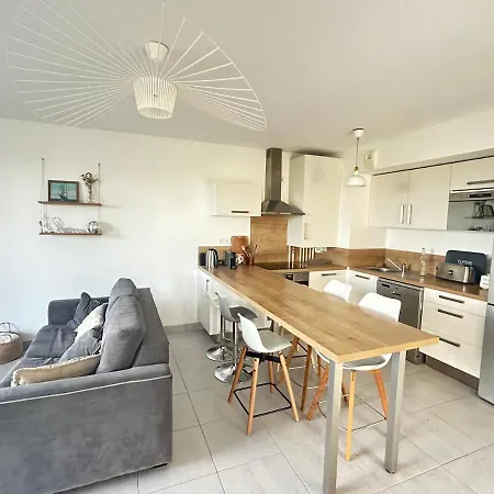 Cocon Sur La Apartman *